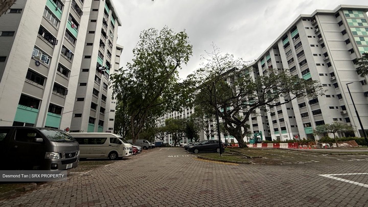 Clementi Meadows (D5), Shop House #584453371